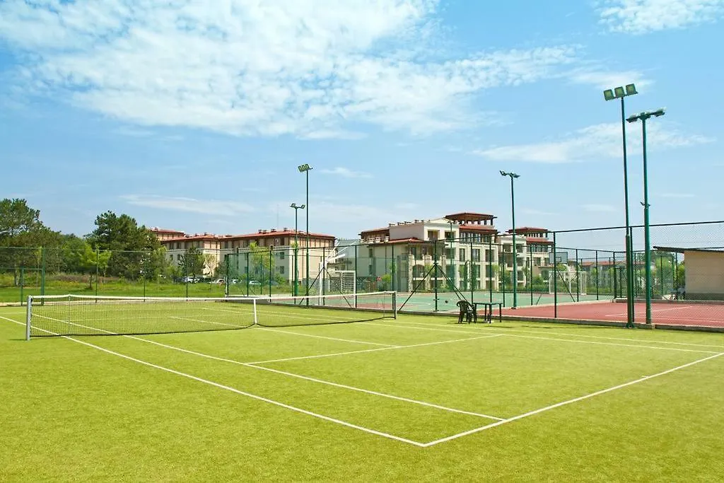 Private Apartment In Green Life Beach Resort Sozopol